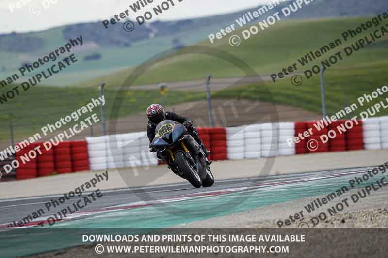 cadwell no limits trackday;cadwell park;cadwell park photographs;cadwell trackday photographs;enduro digital images;event digital images;eventdigitalimages;navarra;no limits trackdays;peter wileman photography;racing digital images;trackday digital images;trackday photos